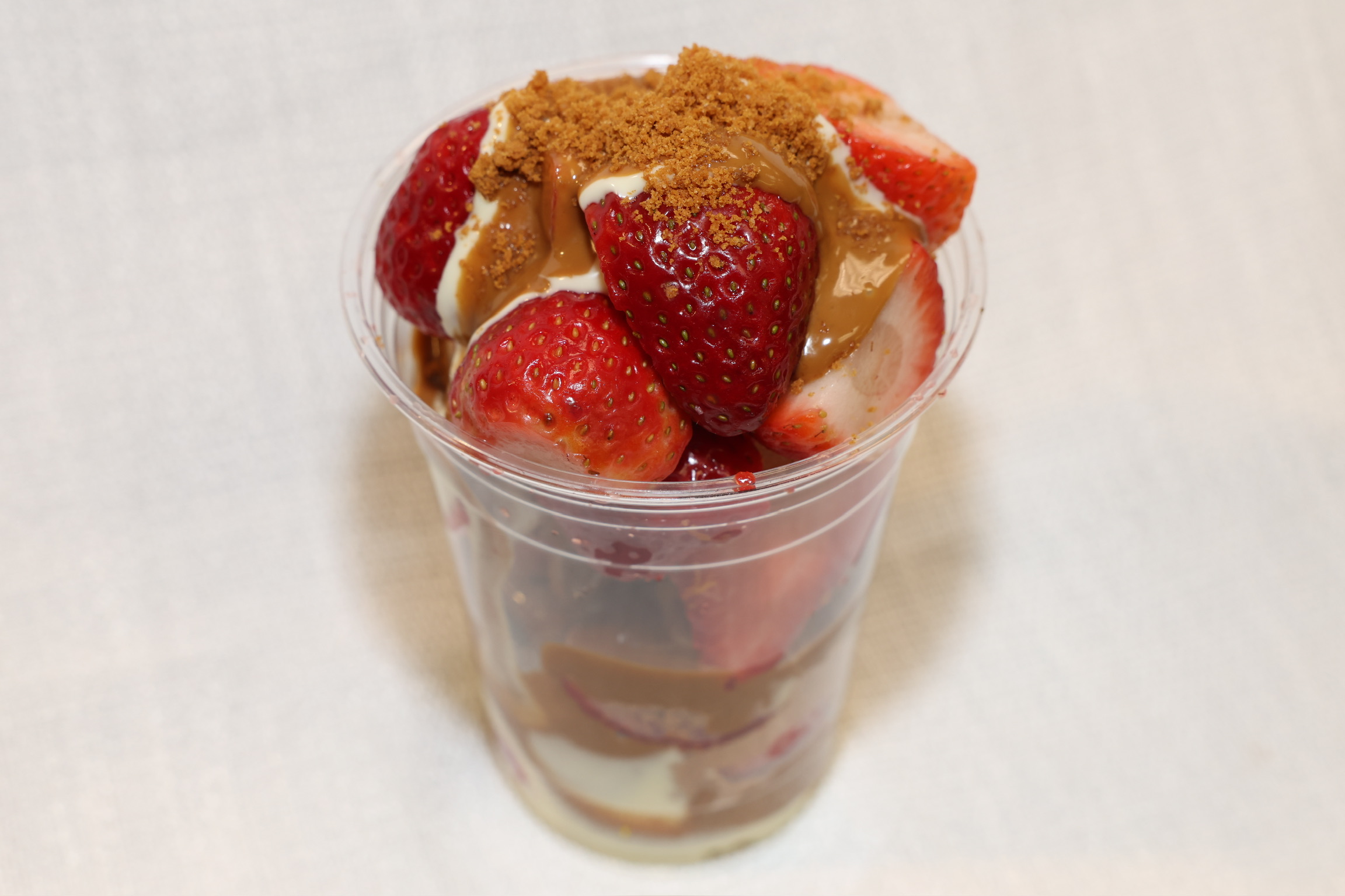 Lotus Biscoff Strawberry Cup